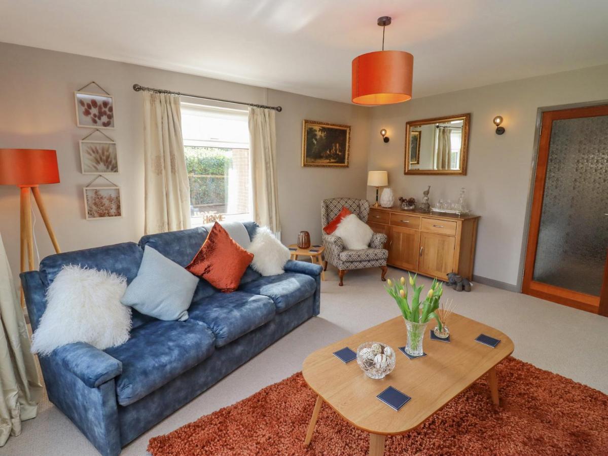 Villa Robellen Corner Banbury Esterno foto